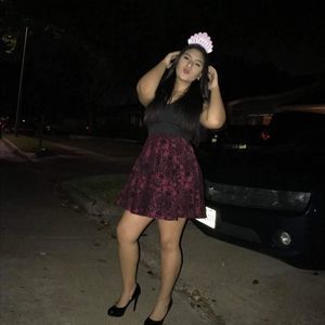 Meet your Posher, Zuly